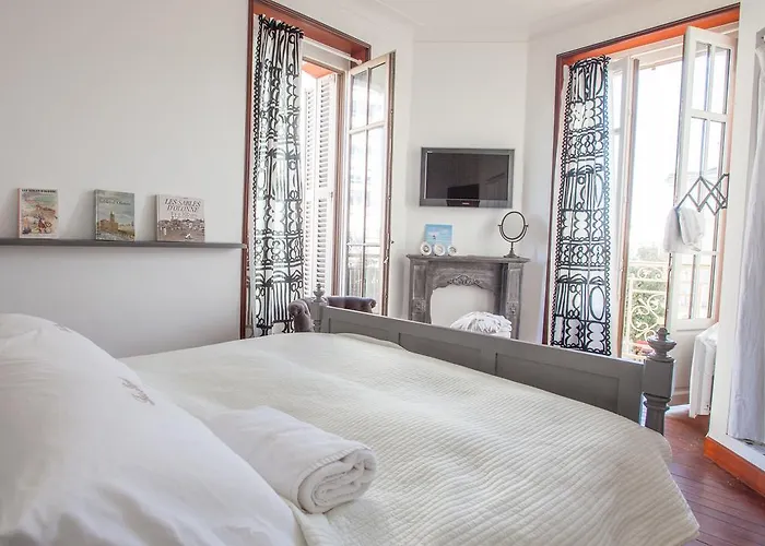 Les Bruyères Couette-café Les Sables-dʼOlonne